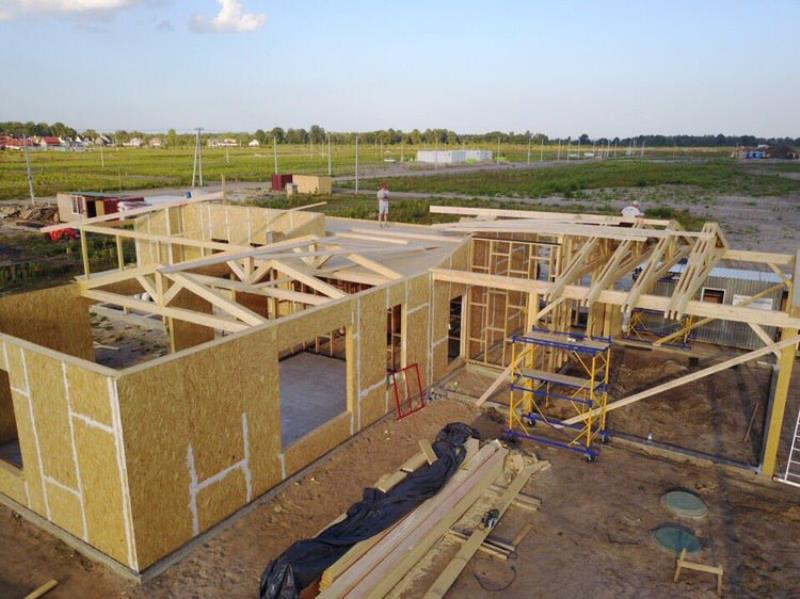 Будівництво СІП панельних будинків в Україні