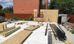 Приступили к сборке СИП дома в Гореничах Фото 6