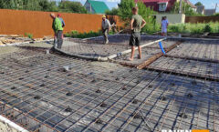 Закончили заливку фундаментной плиты СИП дома Фото 4