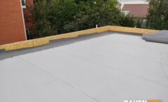 Проводим монтаж плоской кровли частного СИП дома Фото 4