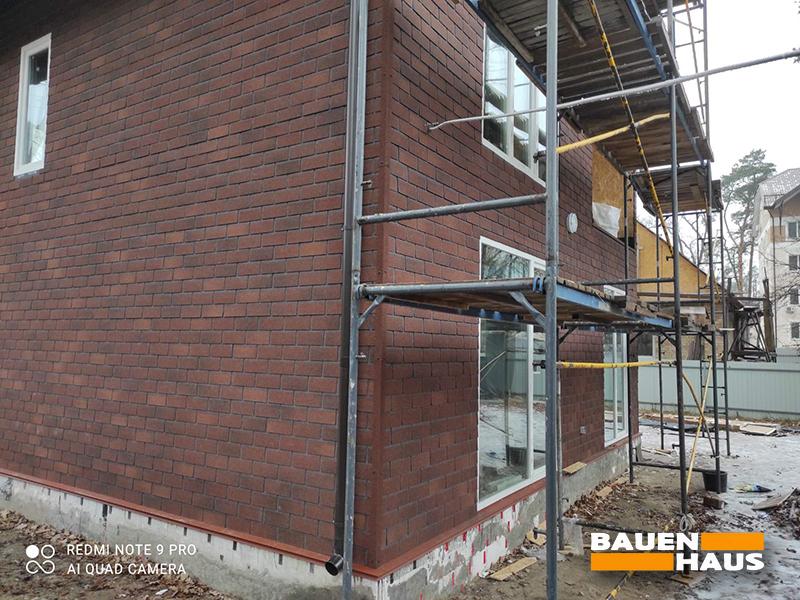 Заканчиваем внешние отделочные работы СИП дома в Буче Фото 4