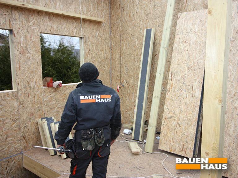 Проводимо збірку даху з СІП панелей – використовуємо наші нові термобалки Фото 9