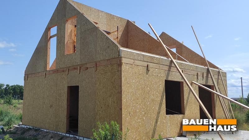 Завершили будівельно-монтажні роботи мансардного будинку з СІП панелей Фото 5