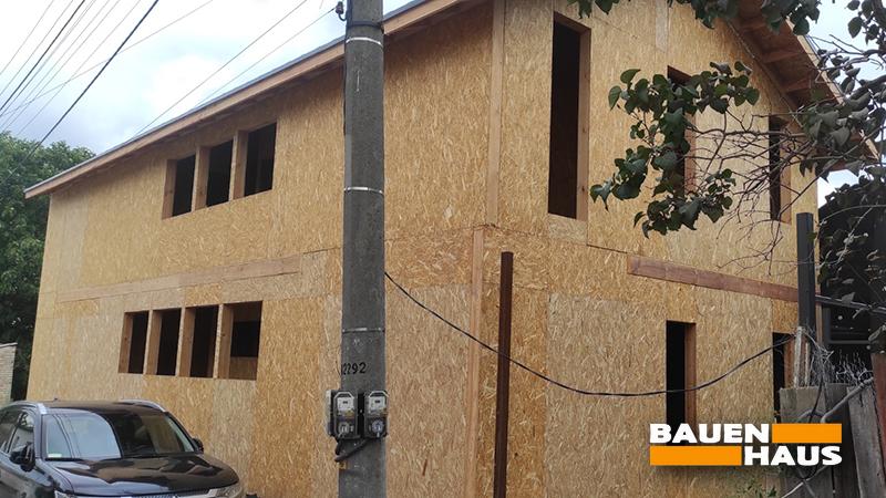 Будівництво великого двоповерхового будинку за канадською технологією в Києві Фото 1