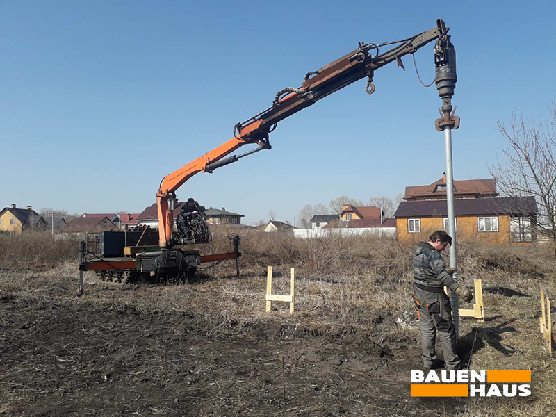 Підготували свайно-стрічковий фундамент під новий будинок у Борисполі Фото 3