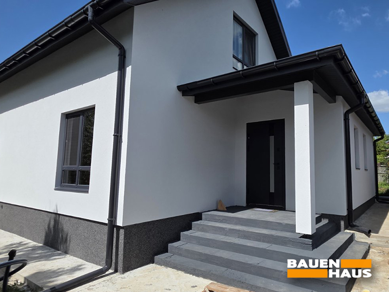 Закінчили зовнішнє оздоблення будинку та здали обʼєкт замовникам – Фото 6